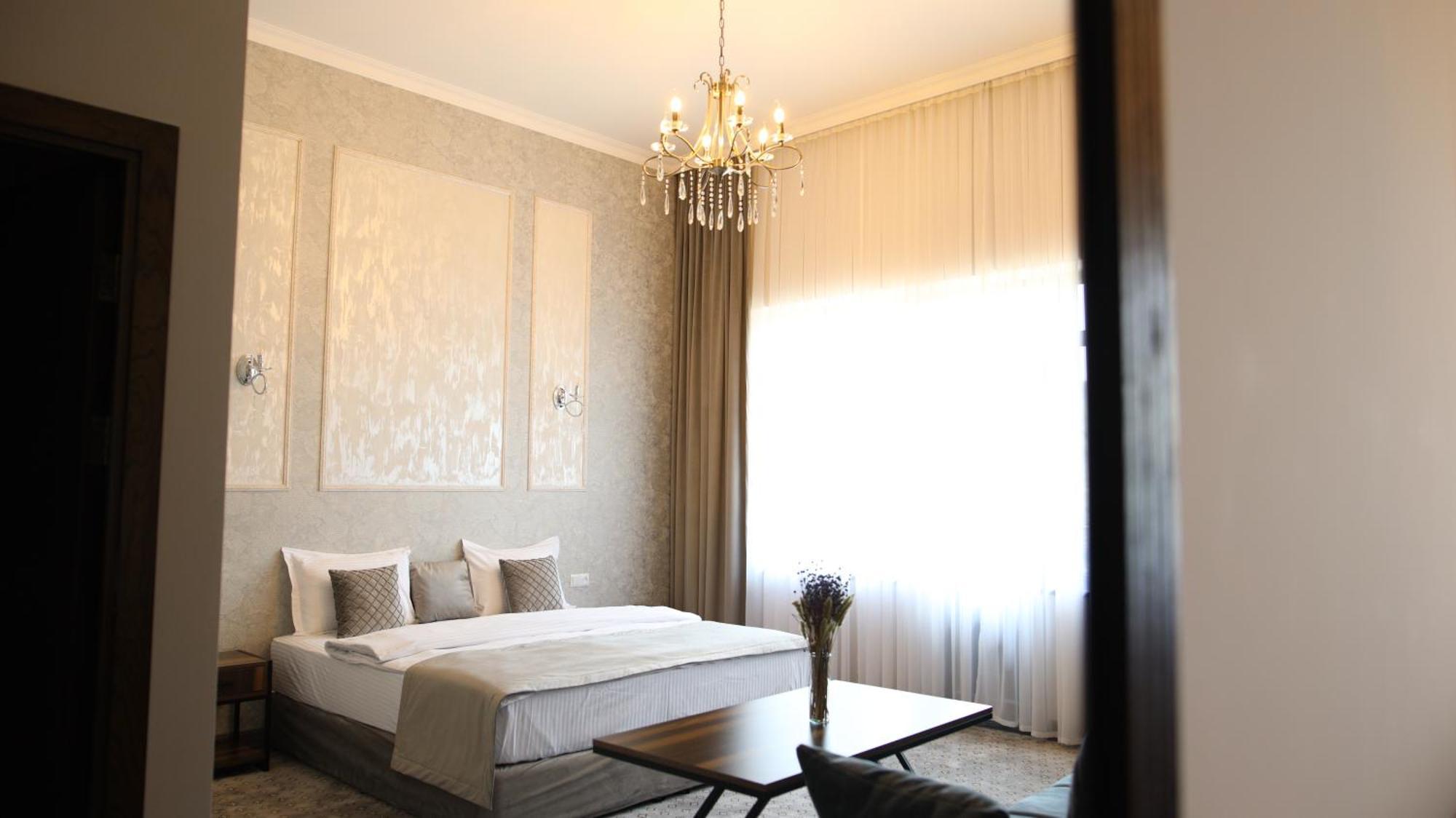 Bmg Hotel By Grigoryans Group Goris Εξωτερικό φωτογραφία