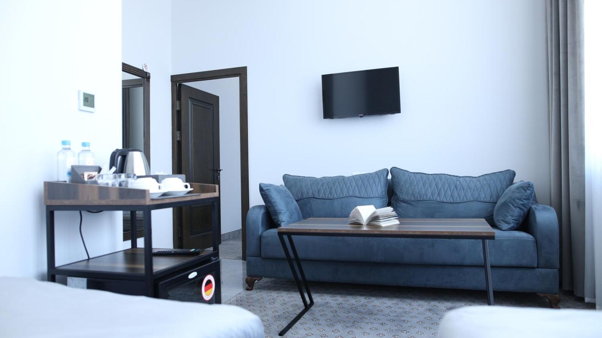 Bmg Hotel By Grigoryans Group Goris Εξωτερικό φωτογραφία