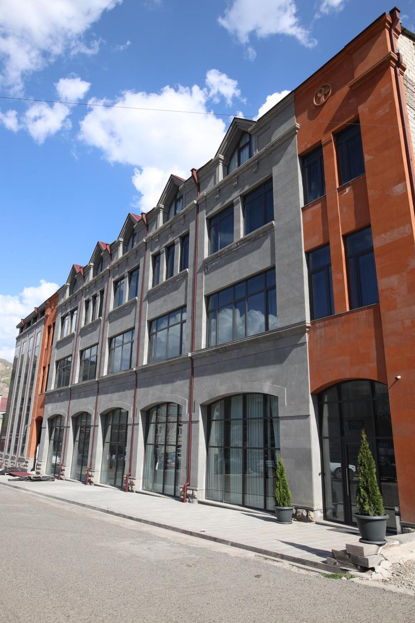 Bmg Hotel By Grigoryans Group Goris Εξωτερικό φωτογραφία