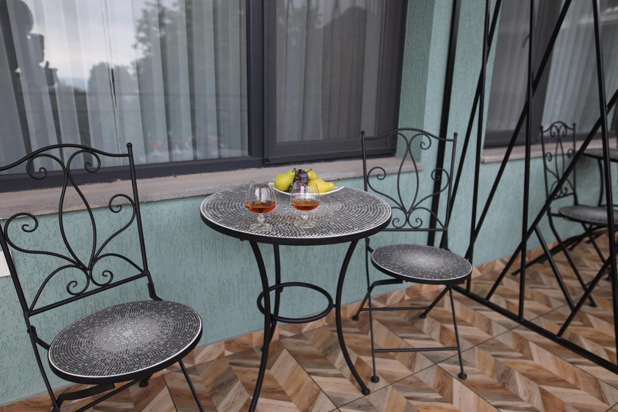 Bmg Hotel By Grigoryans Group Goris Εξωτερικό φωτογραφία